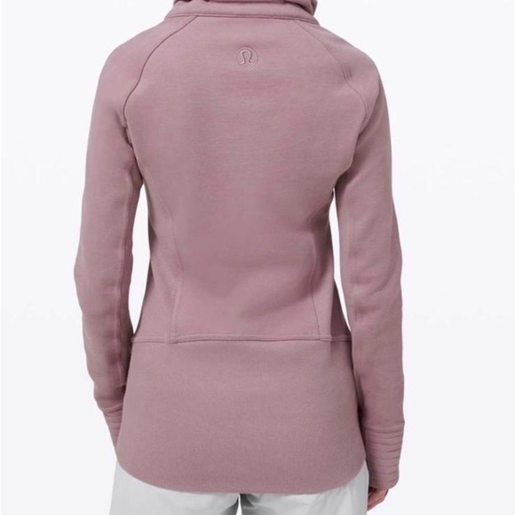 Lululemon women’s Dusty Pink Radiant Jacket in size US 2 - Picture 2 of 7